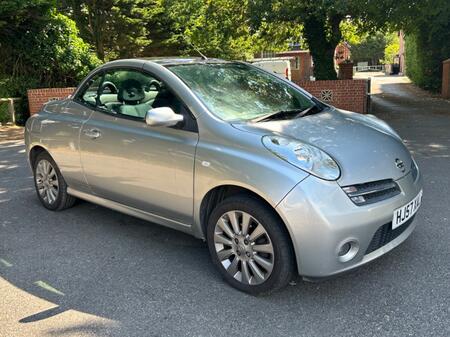 NISSAN MICRA 1.6 Pink