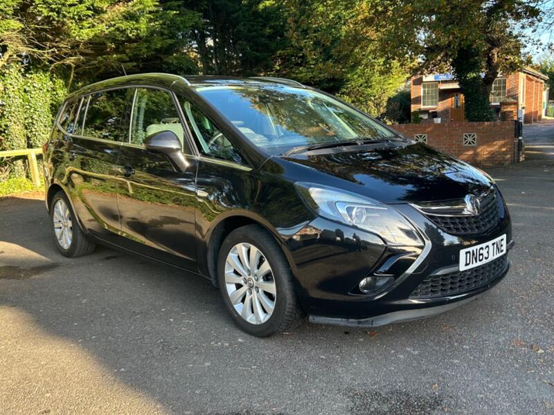 VAUXHALL ZAFIRA TOURER 1.4 T 16V SE